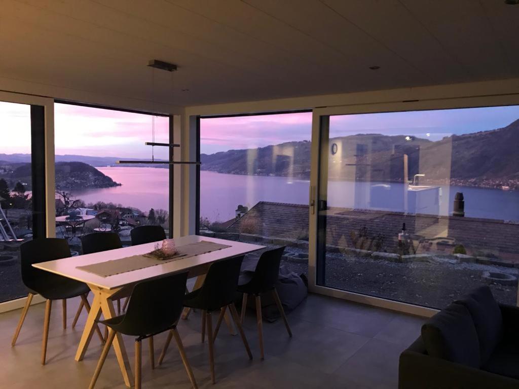 Moderne Unterkunft Mit Panoramablick Auf Thunersee Krattigen Ngoại thất bức ảnh